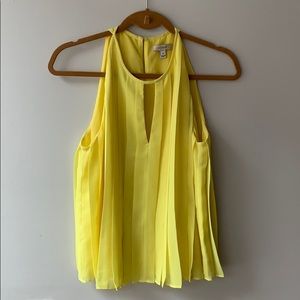 J. Crew size 6 pleated keyhole yellow top ☀️💛